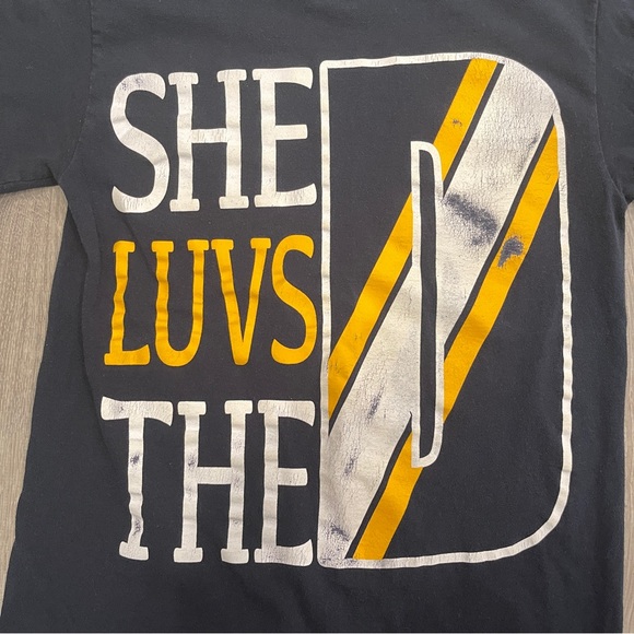 Pittsburgh - B*tch I’m A Steeler - She Luvs The D - Black Gold T Shirt - Small - Picture 2 of 7